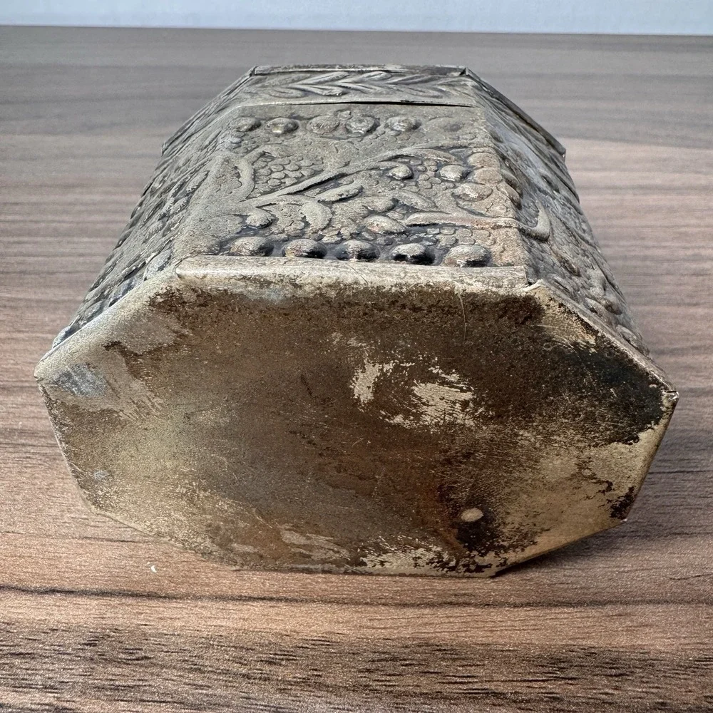 N/A vintage stamped